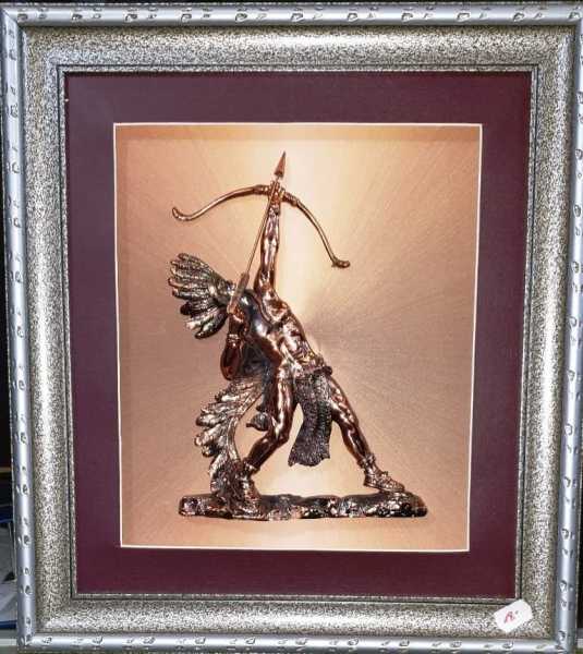 Indianerhäuptling mit Pfeil und Bogen