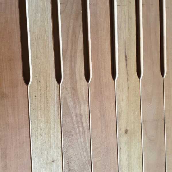 Movingui_Pferdestallbohlen